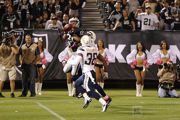 NFL: San Diego Chargers at Oakland Raiders