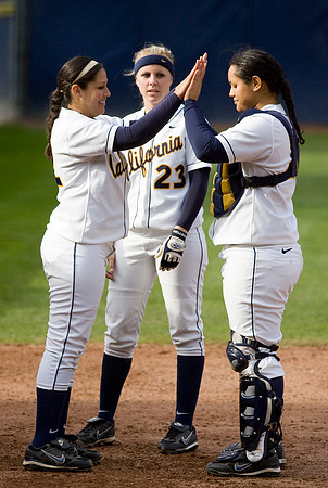Cal Softball vs Santa Clara