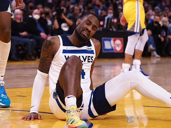 NBA: Minnesota Timberwolves at Golden State Warriors