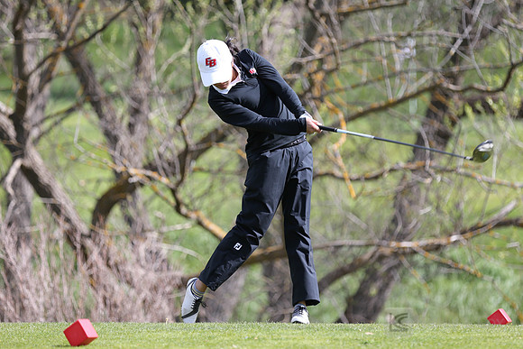 CSUEB Womens Golf