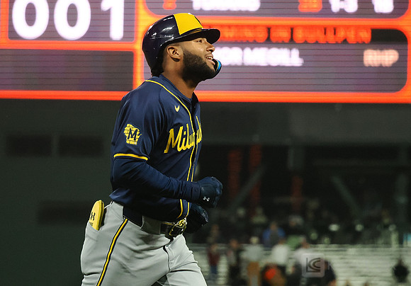 MLB: Milwaukee Brewers at San Francisco Giants