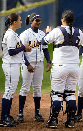 Cal Softball vs Santa Clara