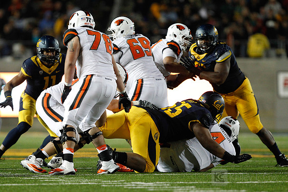 NCAA Football: Oregon State at California