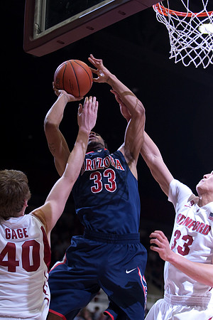 NCAA MEN'S BASKETBALL 2011 - Feb 03 - Arizona at Stanford