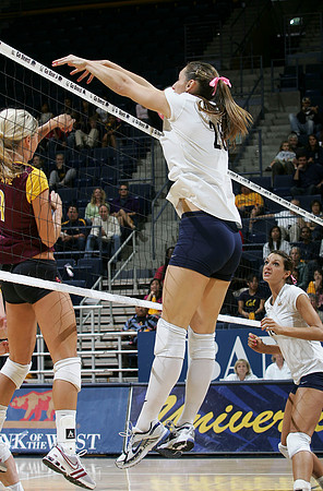 Cal Volleyball vs Arizona State