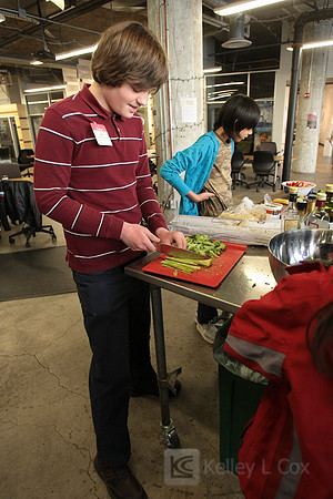Out of the Box - Sprouts Cooking Club