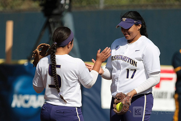 Softball: Washington vs Cal