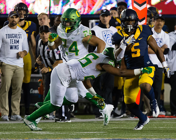 NCAA Football: Oregon at California
