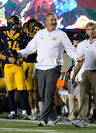 NCAA Football: Oregon at California