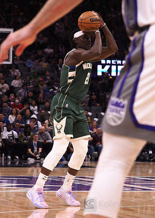 NBA: Milwaukee Bucks at Sacramento Kings