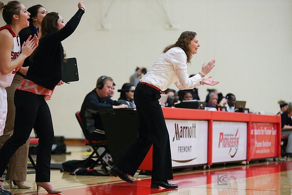 WBB: CSUEB v CSUMB